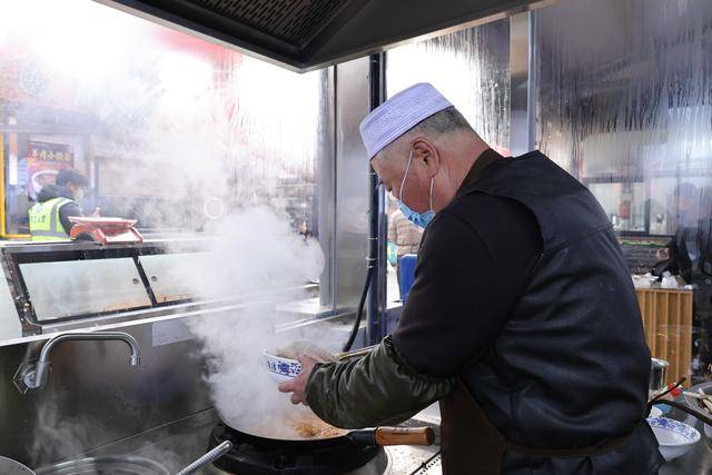 年“味”十足！金貴好吃街美食添新