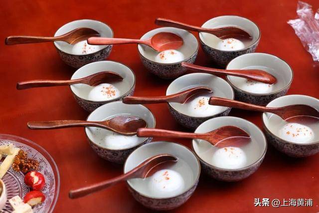 “美食大拜年”空降南京路，邊看邊吃體驗海派年味