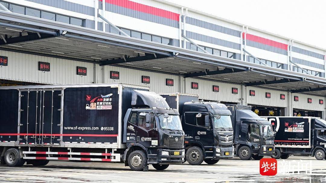 日均 150 件！淮安快遞小哥守護年貨及時達