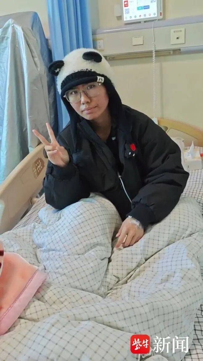 女孩陪母抗癌考上研究生後，自己也被查出癌症晚期，父親一夜之間好像老了10歲